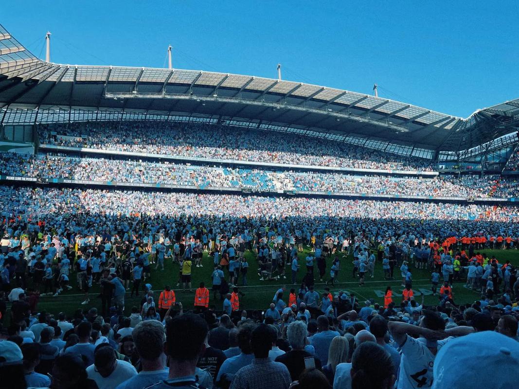 结束10年铁锤帮生涯，波特确认安东尼奥合同到期离开西汉姆联（波特证实：安东尼奥合同期满告别西汉姆，十年铁锤帮生涯画上句号）