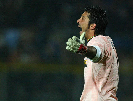 巴西队核心伤退影响巨大（巴西队因核心伤退遭遇重创）