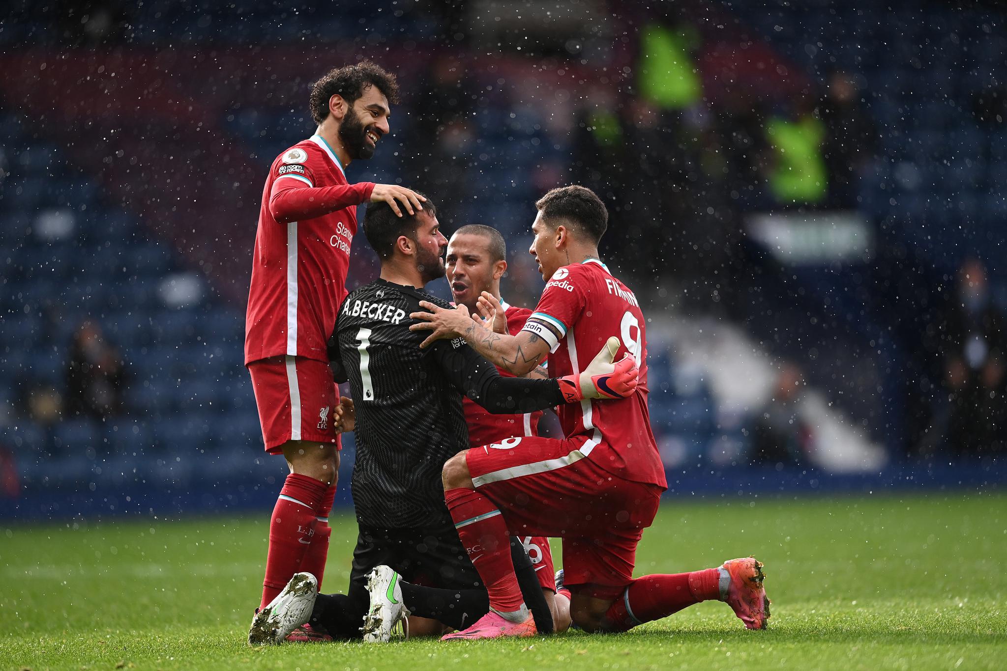 媒体人：CBA新赛季特许鞋名单仅剩胡明轩和赵继伟（仅剩胡明轩与赵继伟入选CBA新赛季特许鞋名单）