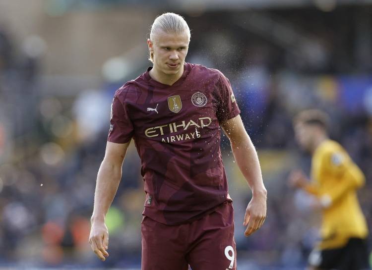 克罗地亚主帅质疑：某些球队没亮眼表现，凭啥分在一档？（克罗地亚主帅发声：表现平平的球队凭什么进第一档？）