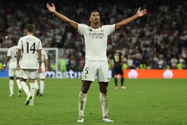 西甲和马拉松撞车，瓦伦西亚市长致信特瓦斯希望比赛改期进行（西甲与马拉松赛程冲突，瓦伦西亚市长致函特瓦斯请求调整比赛日期）