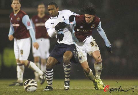 混合团体世界杯：2-8，中国香港无缘复制一年前8-7绝杀日本一幕（混合团体世界杯：中国香港2-8告负，未能再现去年8-7绝杀日本）