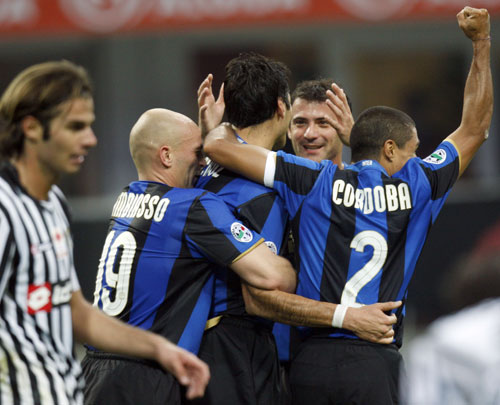 开场2分钟闪击，科斯蒂奇当选克雷莫内塞vs尤文全场最佳（120秒闪击破门，科斯蒂奇当选克雷莫内塞对尤文全场最佳）